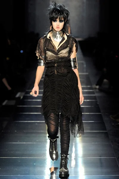 Look 56